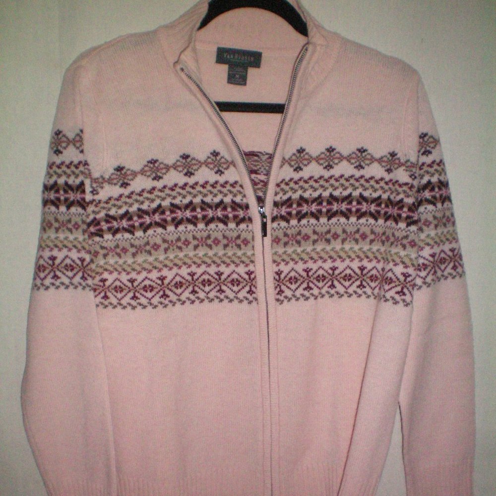 * Women's Van Heusen 100% lambswool full zipper sw